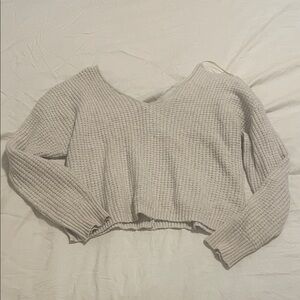 ✨ 3 for $20 Bundle Deal ✨ Pink Rose Cream V-Neck Sweater